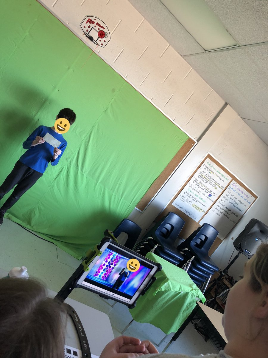 Our grade 5 class is learning how to produce newscasts with green screens! Endless possibilities of fun! 🎥🎙📄#NewsBroadcast #CurrentEvents  #greenscreen