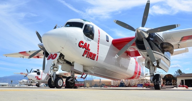 eulfred's tweet image. Abonnés @AeroBuzzfr , retrouvez mon article sur la doctrine d'Attaque Initiale du Cal Fire et ses Grumman Tracker, et des autres moyens aériens en première ligne en Californie en ce moment. 

aerobuzz.fr/aviation-gener…

#CaliforniaFires #aerialfirefighting #firebombers