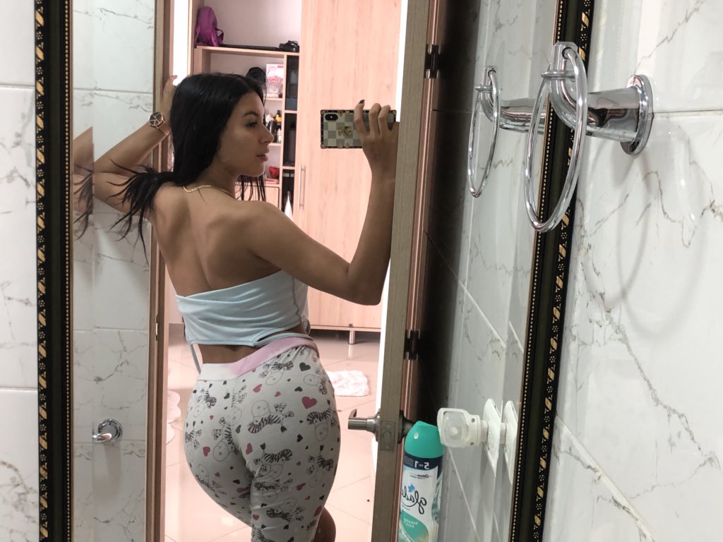 xcachorras's tweet photo. #Amateur #naughty #ass #hot  #Mexican  #hot  #sex  #bitch  #nigga  #bigpolla  #safada #gosotsa #esposa
#cock  #hot  #sexy  #pussy  #naked  #caiunanet  #wife  #xcachorras  #exhibitionism https://t.co/dL8JlEVvGG