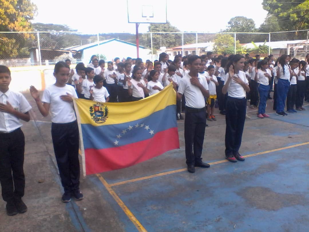 Educación Física y Deportes Portuguesa tweet media