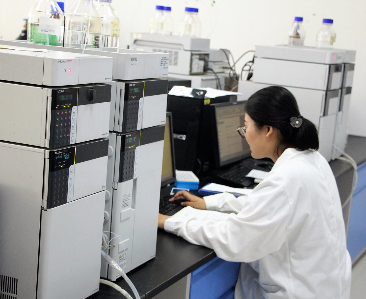BPTPharma's tweet photo. The scientists at Biopeptek are skilled in major #peptide technologies. These include liquid phase peptide synthesis (LPPS), solid phase peptide synthesis, hybrid synthesis for larger scales, peptide purification, and lyophilization. https://t.co/0qWdKTjdPc