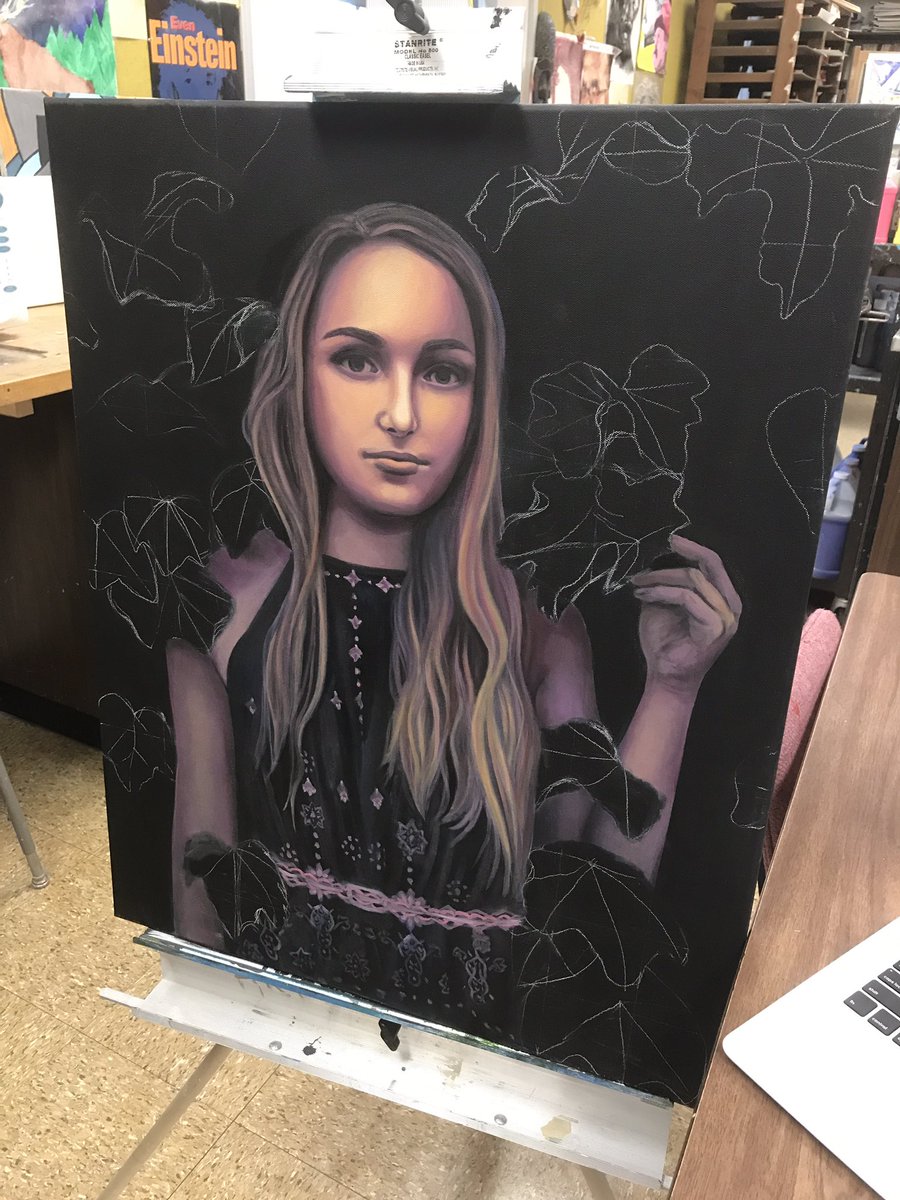neumann_dhs97's tweet image. Just another amazing piece of artwork being created today from an amazing student at #IFAHS.  #WeAreIFA. @art_fevold @MeganQualley