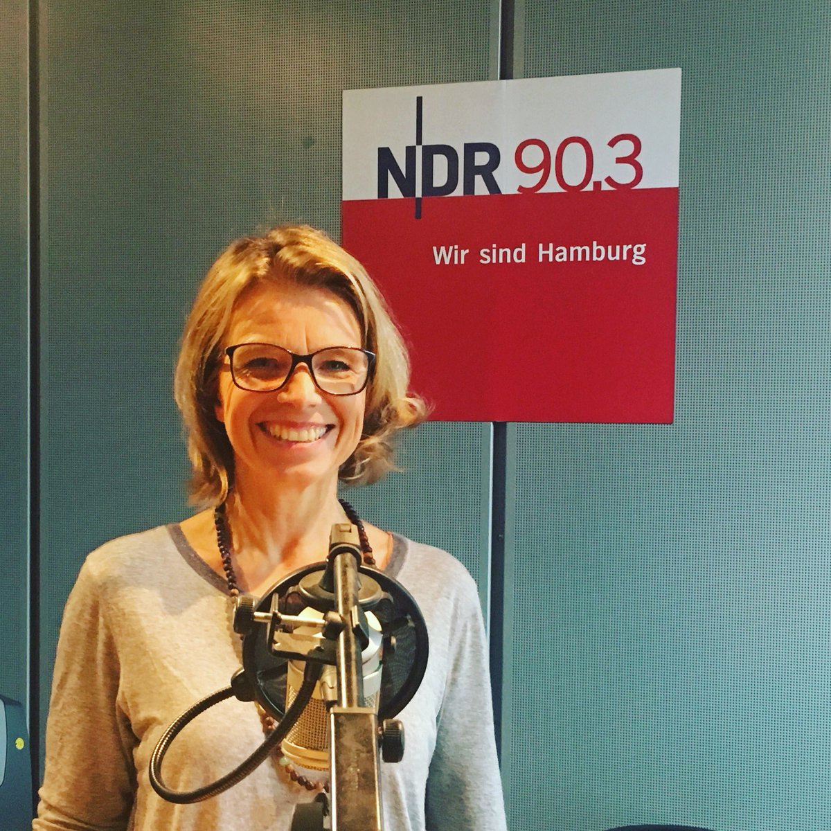 Great #RADIO-time🎙at NDR 90.3.  Listen to the fun and interesting interview about empowerment, #standuppaddling &amp; #sup Worldcup China tomorrow 15th Nov. in their morning show „Hamburg am Vormittag“ 10-13 Uhr