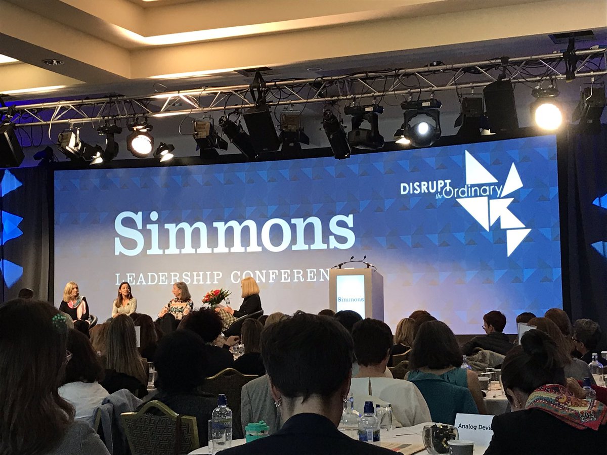 Disrupt the Ordinary 👏🏼👏🏼 #SLCDublin #SimmonsLEAD #WeAreCisco