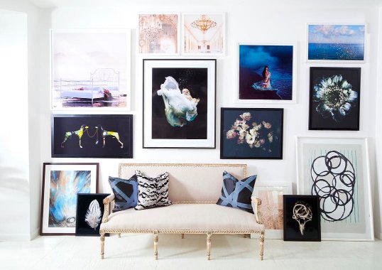 The signature Citizen Atelier gallery wall featuring IT'S A FEARFUL THING TO LOVE WHAT DEATH CAN TOUCH 📷

<a href="/citizenatelier/">Citizen Atelier</a> #wallart #magnusgjoen #art #contemporaryart #interiordesign #interiordecor