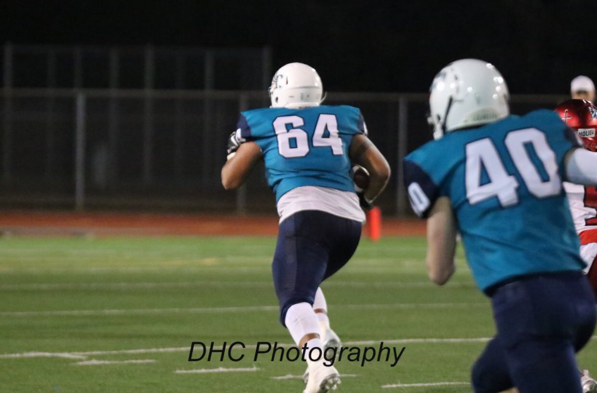 I’m honored to have received First Team all League Offensive Linemen and First Team All League Defensive Linemen 🏴