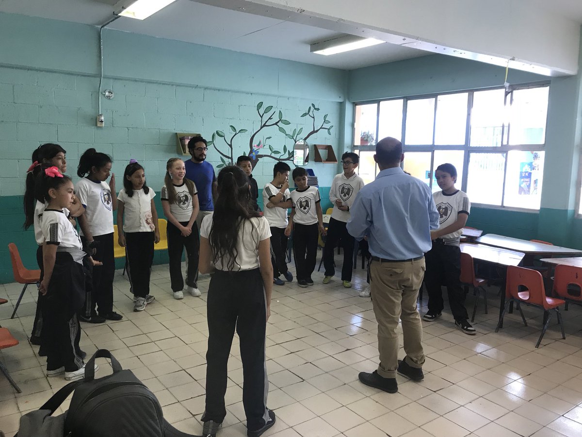 ResilienciaCDMX's tweet photo. “Hacia una comunidad resiliente” es un proyecto que busca contribuir al desarrollo de las primeras comunidades resilientes de la CDMX y de la Región Metropolitana de Santiago ante amenazas, riesgos y/o desastres https://t.co/1WZdMhaBU8
