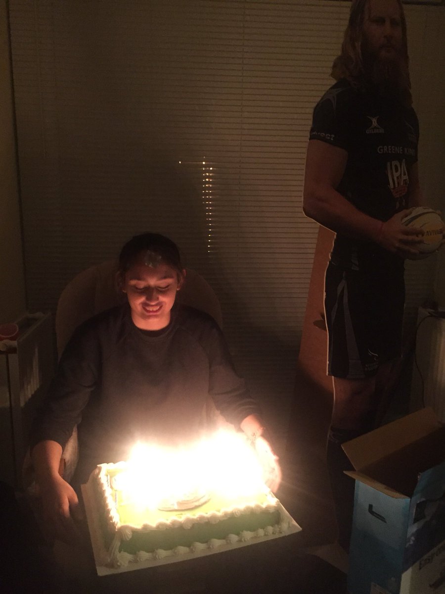 ceedee72's tweet image. Thank you @FalconsRugby for giving my daughter @EvanOlmstead21 for her birthday today. She’s very happy and will take very good care of him. We were late collecting him as she wanted to #DonateBlood now that she’s old enough #RugbyFamily #SecondRow #HappyBirthday #AlwaysAFalcon