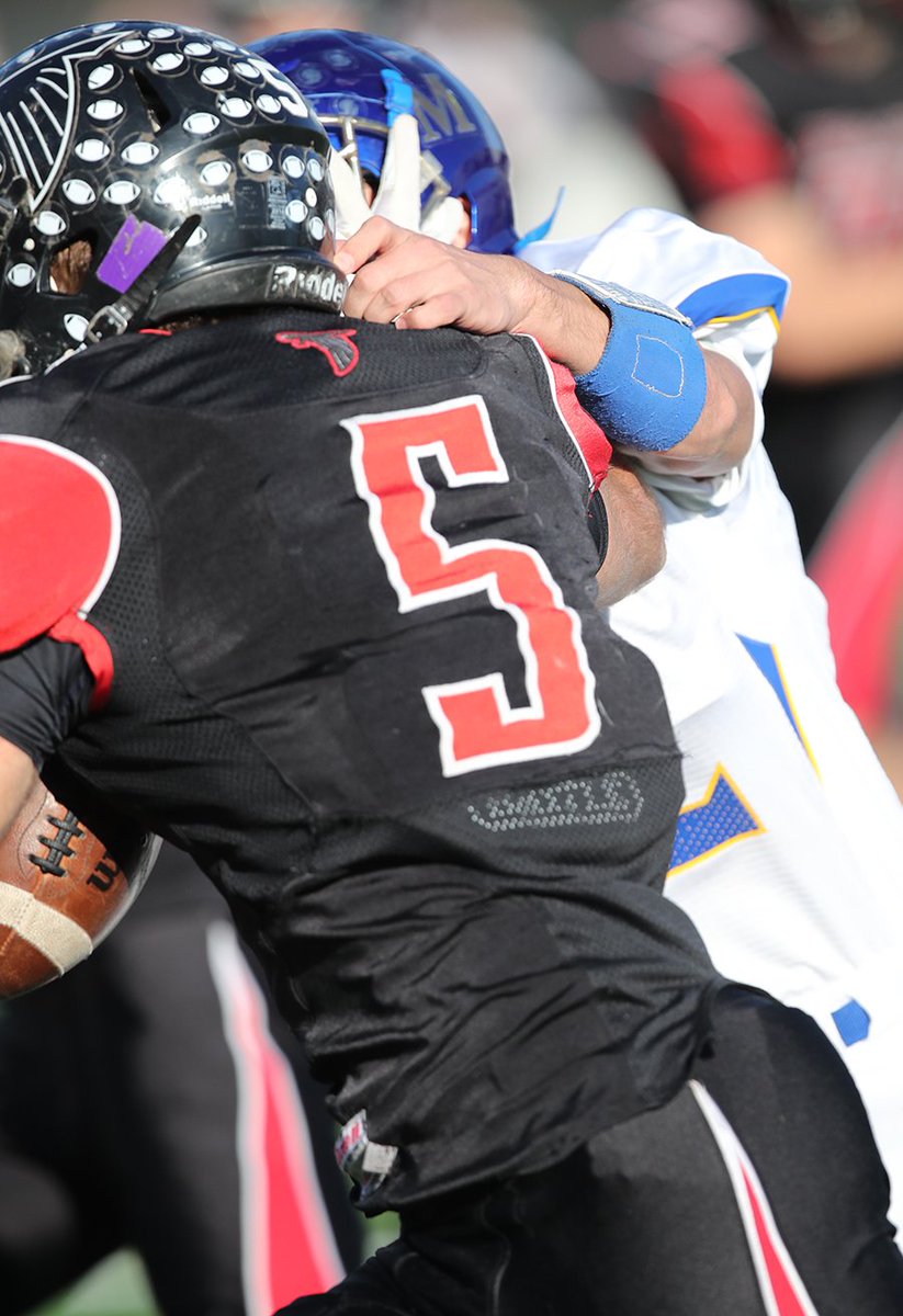 IHSAState's tweet photo. ๐๐
๐ Illinois High School Football Coaches Association Class 5โฃA #AllState #Football Teams have been released for the 2018 @IHSA_IL season.
@IHSFCA1 All-Staters will be honored at @IHSAState in @visitchampaign on Nov. 23-24!
๐๐
ALL-STATE TEAMโก๏ธhttps://t.co/tf04lAAClU #IHSA https://t.co/tuOp7qarSd