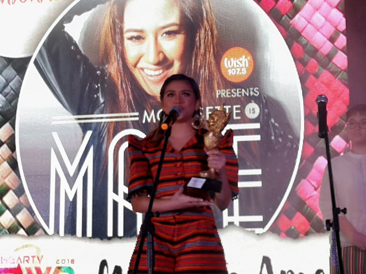 yeemaii's tweet image. So worth it our votes guys! 😘😘😘
So happy we did it for our Queen! 💞💋
Congratulations, Asia's Phoenix! ❤ 
@itsMorissette

#MorissetteAmon 
#MorissetteIsMade 
#FavoritePerformer 
#RAWRAwards2018