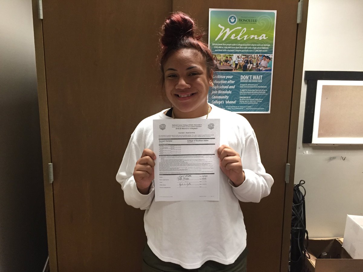 Congratulations to current senior Saryiah Kahakai for being offered a full ride athletic scholarship to play volleyball for College of Southern Idaho! ⁦<a href="/CSIEagles/">CSI</a>⁩