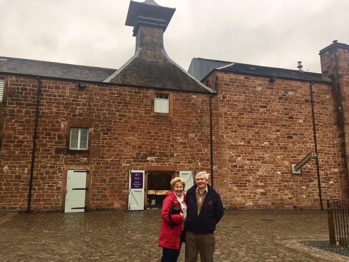 SolwayTours's tweet photo. Another great tour today exploring #LoveDandG! #castle #distillery #whisky #tea #scones #guidedhistorictours #solwaytours #5startours https://t.co/1CdbwASqye
