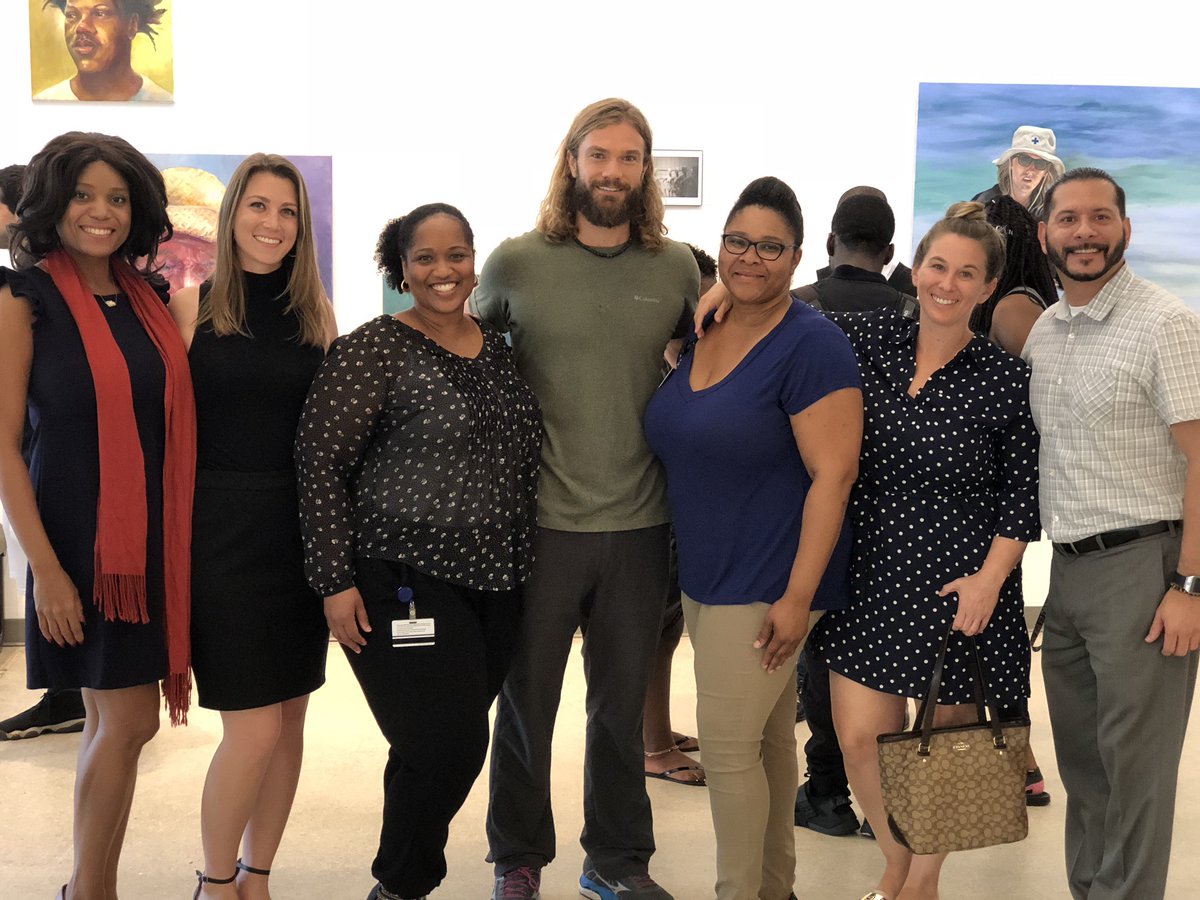 BrowardCollege's tweet image. The crowd is loving the vibe. Thank you to all the artist who participated and all the guest that have stopped by so far. 
#Panku #Art #Music #Poetry