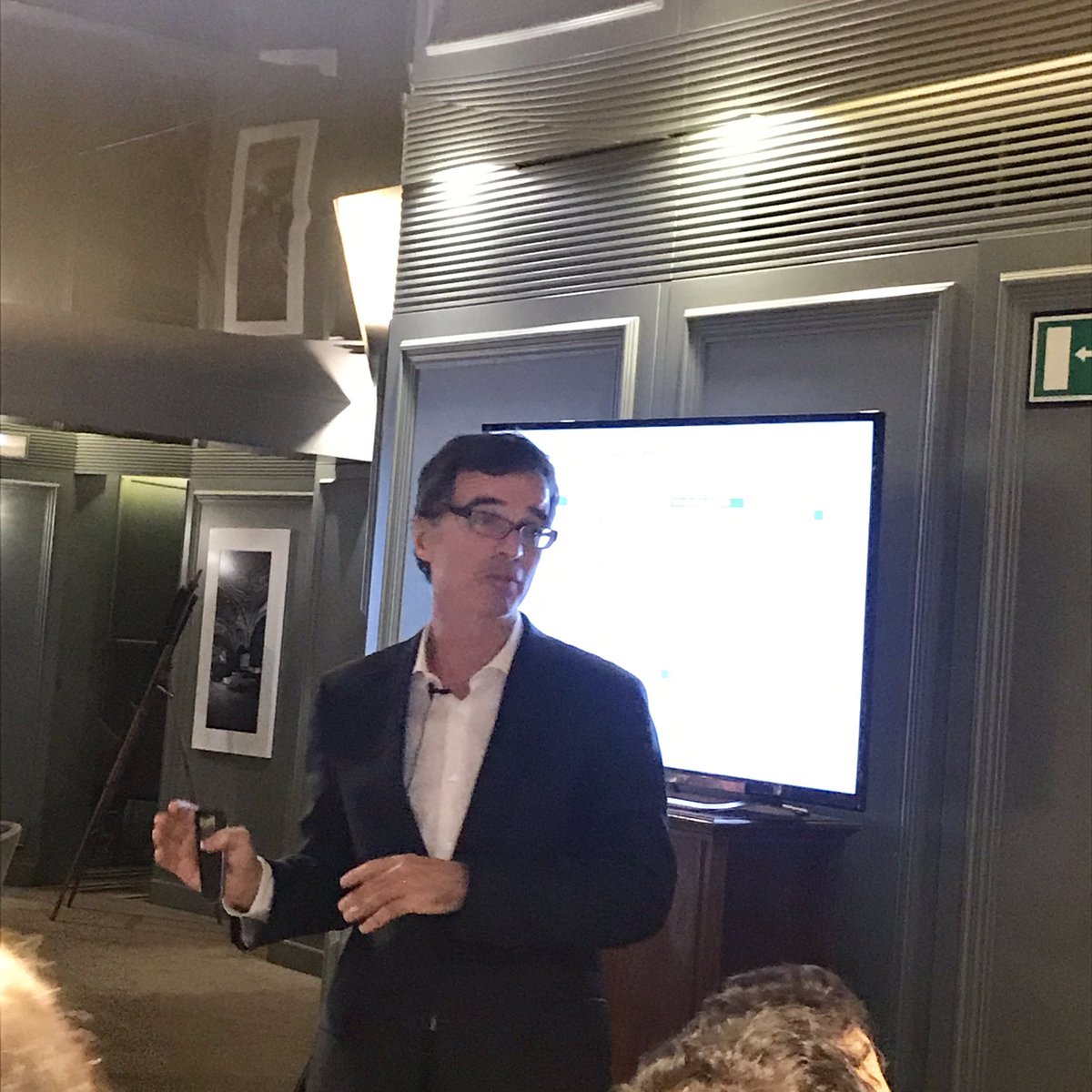 dani_visa's tweet image. Un privilegio escuchar a Manuel Matés en @Circuloecuestre Me llevo dos frases “If you have doubts, don’t doubt” y “Turnover is vanity, profit is sanity but cash is king” @maqrollmates #startups #CETalks #inversion #EcosistemaEmprendedor #circuloecuestre