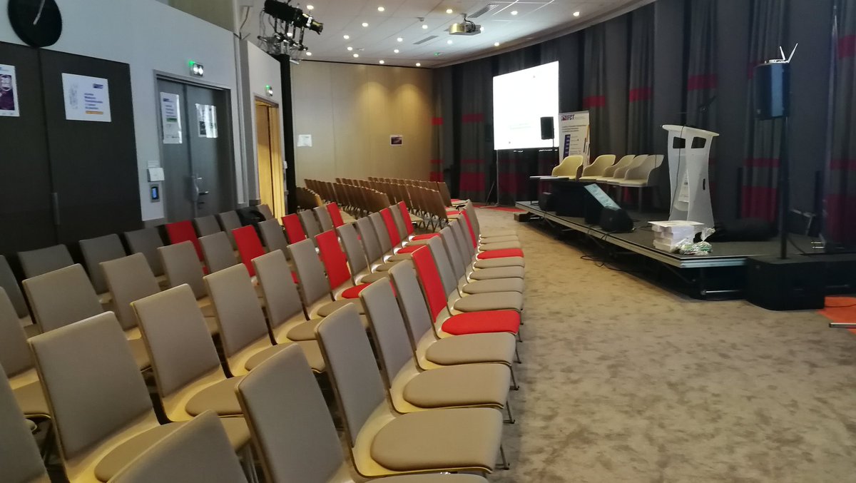 IFCTlung's tweet photo. #JAD18 : Prêt pour vous accueillir pour 2 jours d'échanges en oncologie thoracique. #LCSM #oncology #Recherche #clinique #MoisSansTabac https://t.co/KwMGoayuCb