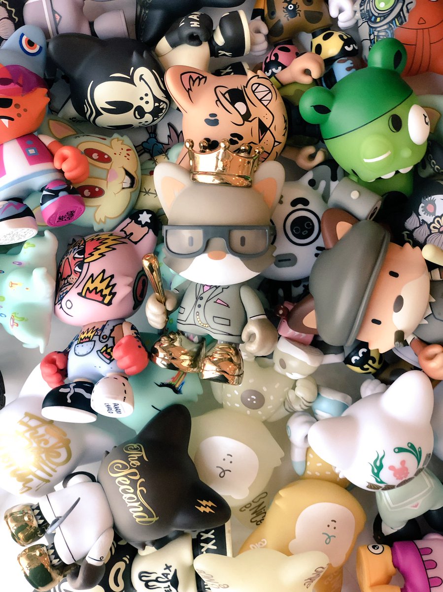 SUPERPLASTIC tweet media