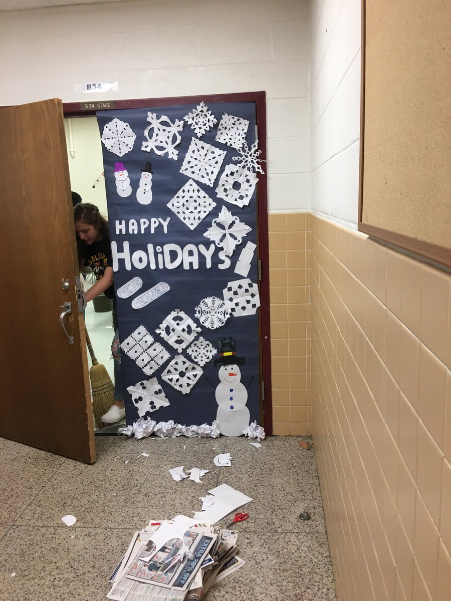 Door decorating to work on team building at Monocacy for PBIS <a href="/principal_ware/">Robert Ware</a> @AmyLDiggs