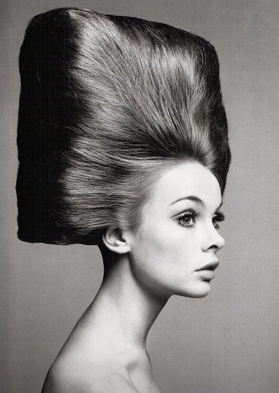 Happy birthday to \"The Shrimp,\" Jean Shrimpton, photographed here by Richard Avedon in 1965. 