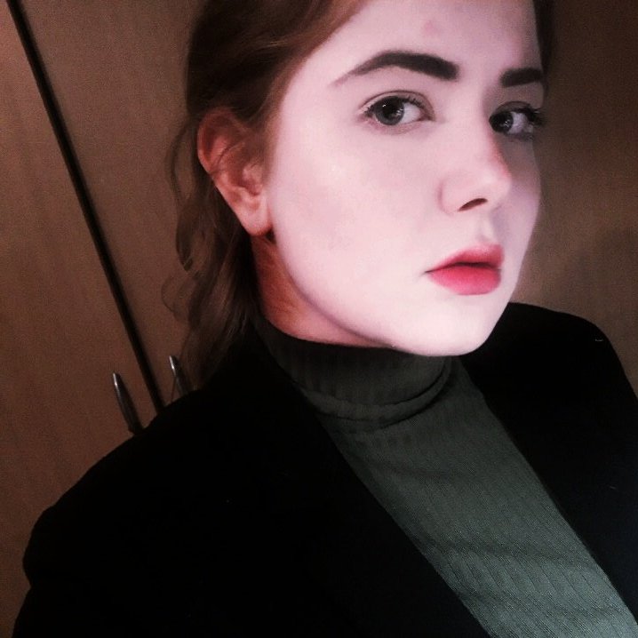 soosvitya's tweet photo. I know im already pale but i whitewashed myself in honor of this god awful picture

Happy #EXOLSelcaday guys ✌🏼 https://t.co/G9jEQkNd6n