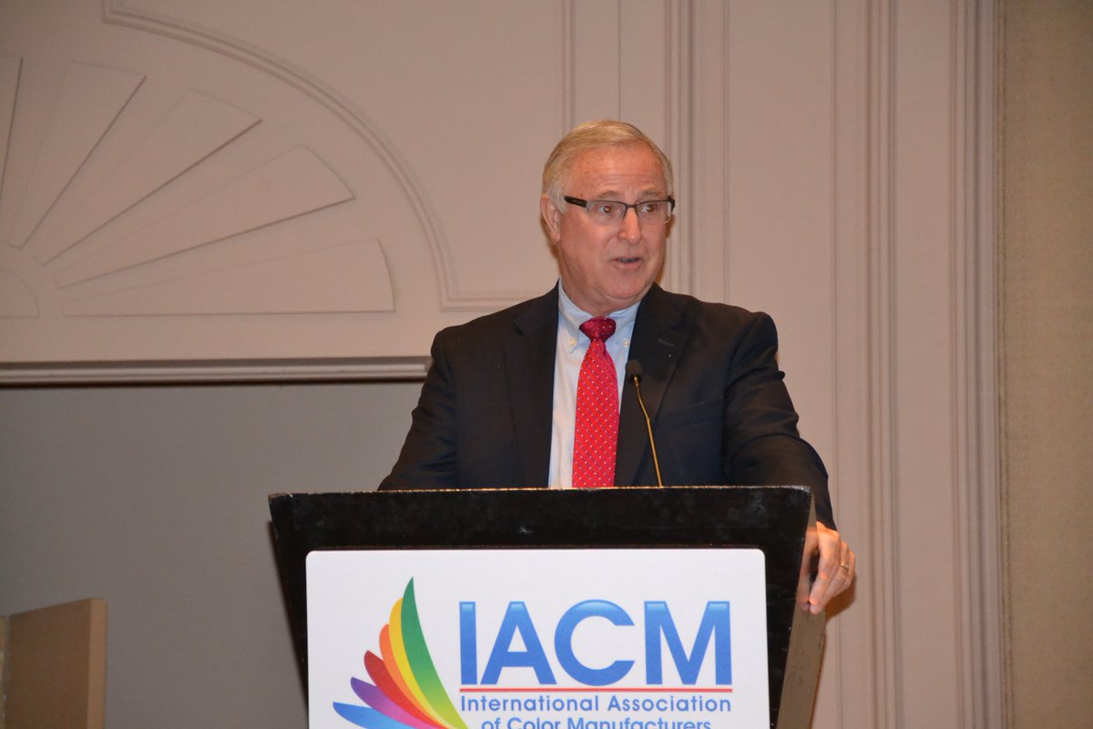 GlobalColorCon's tweet image. David Carpenter (@usdac) of @Chr_HansenColor led the panel discussion this afternoon that featured discussions and presentations by Greg Horn of ADM Nutrition and Brian Finrow of Luman Bioscience!