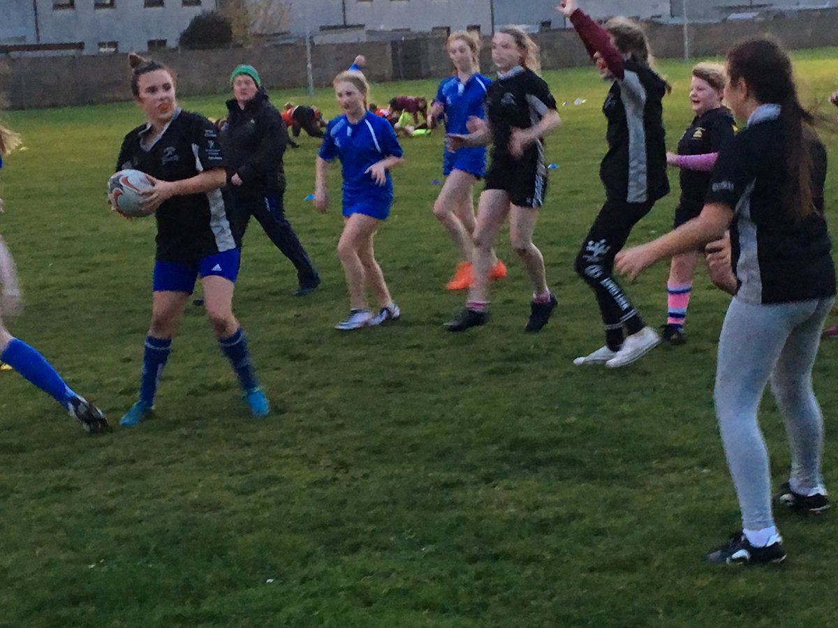 AngusGirlsRugby's tweet photo. Horrible night for some excellent Rugby from the Girls of the Angus Schools - well done girls. #thisgirlcan @MontroseAc_PE @montroserfc @AngusRugbyDO https://t.co/k87vFUoXFS