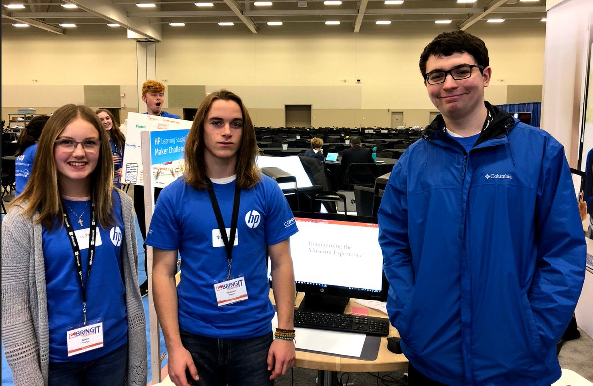 FCLEdu's tweet image. It's Team Interactive VS Team Author facing off for a mystery prize pack here at @bit4ontedu today! Hear each team's pitch, then cast your vote using #HPCanadaEdu OR using a ballot in-person.  @HPCanada @CompugenInc #Bit2018