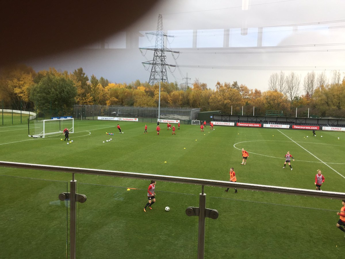 SportStructures's tweet photo. Nice view for the @FAWTrust #footballineducation debrief on steering group meeting last night - now onto to setting solutions @Lisakarenwest @davisnatalie37 @kirkitours @Ackers1961 π΄σ §σ ’σ ·σ ¬σ ³σ Ώ β½οΈ π« π©βπ« π¨βπ π¨βπ π΄σ §σ ’σ ·σ ¬σ ³σ Ώπ https://t.co/GHTENCBsZR
