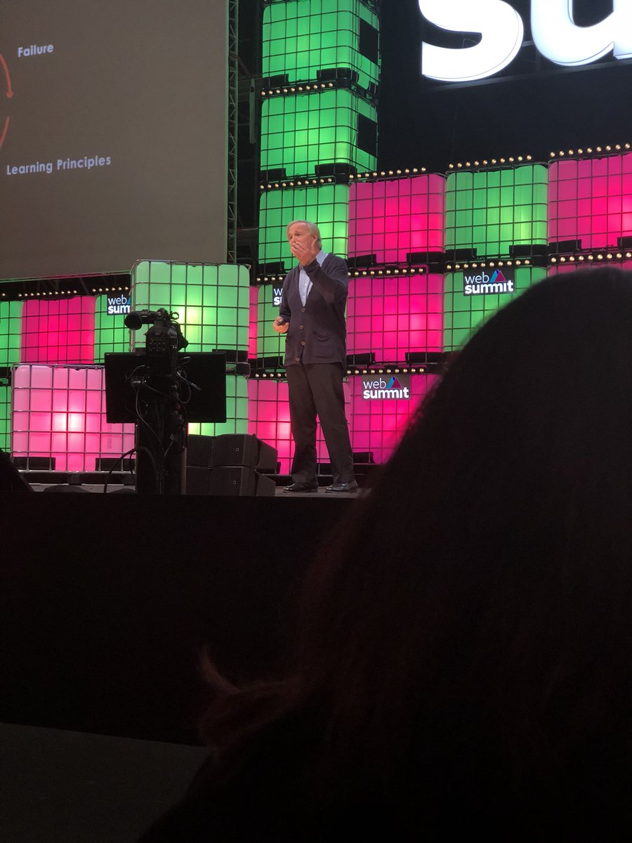KatrinCecile's tweet photo. 5 rules to be successful: 1. Goals 2. Identify your problems 3. Diagnosis 4. Design 5. Doing. @RayDalio #bridgewater @Bridgewater #transparency #culture #ai #ArtificialInteligence #socialgood #future #katcemod @WebSummit #websummit18 https://t.co/NaZ7Ymjz4A
