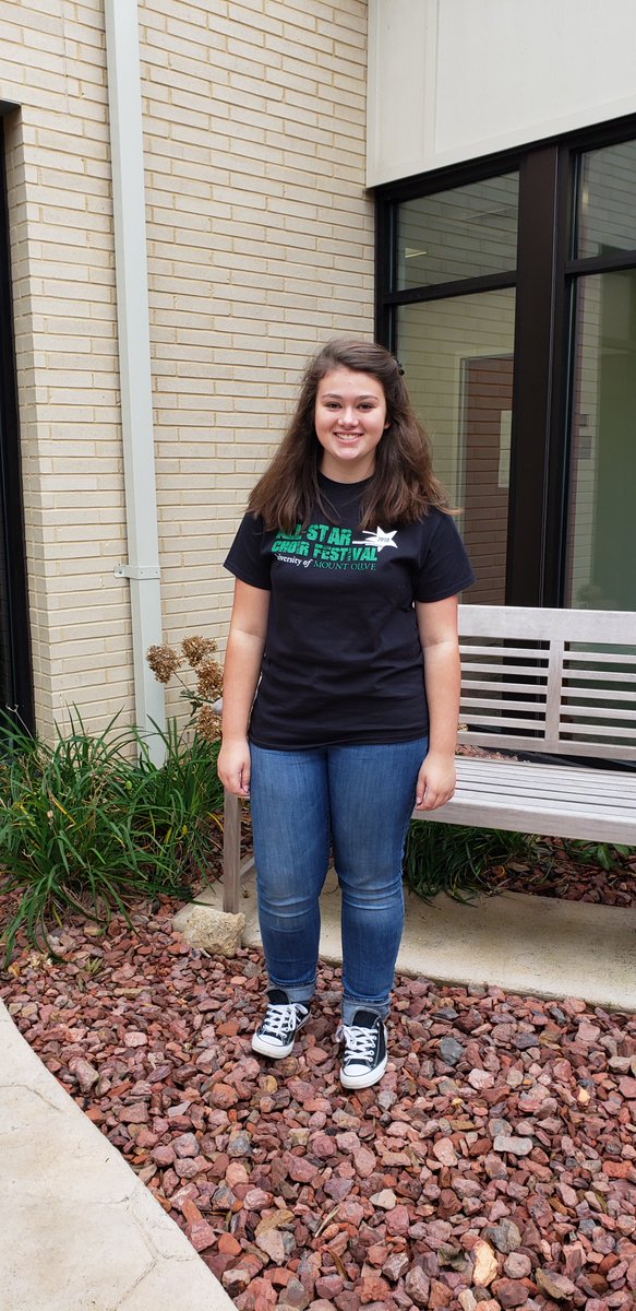 Congratulations to Elizabeth Norris for participating in the University of Mount Olive All Star Choir.  She performed Friday, November 2 with eighty students from eight eastern high schools.  It was a wonderful day!