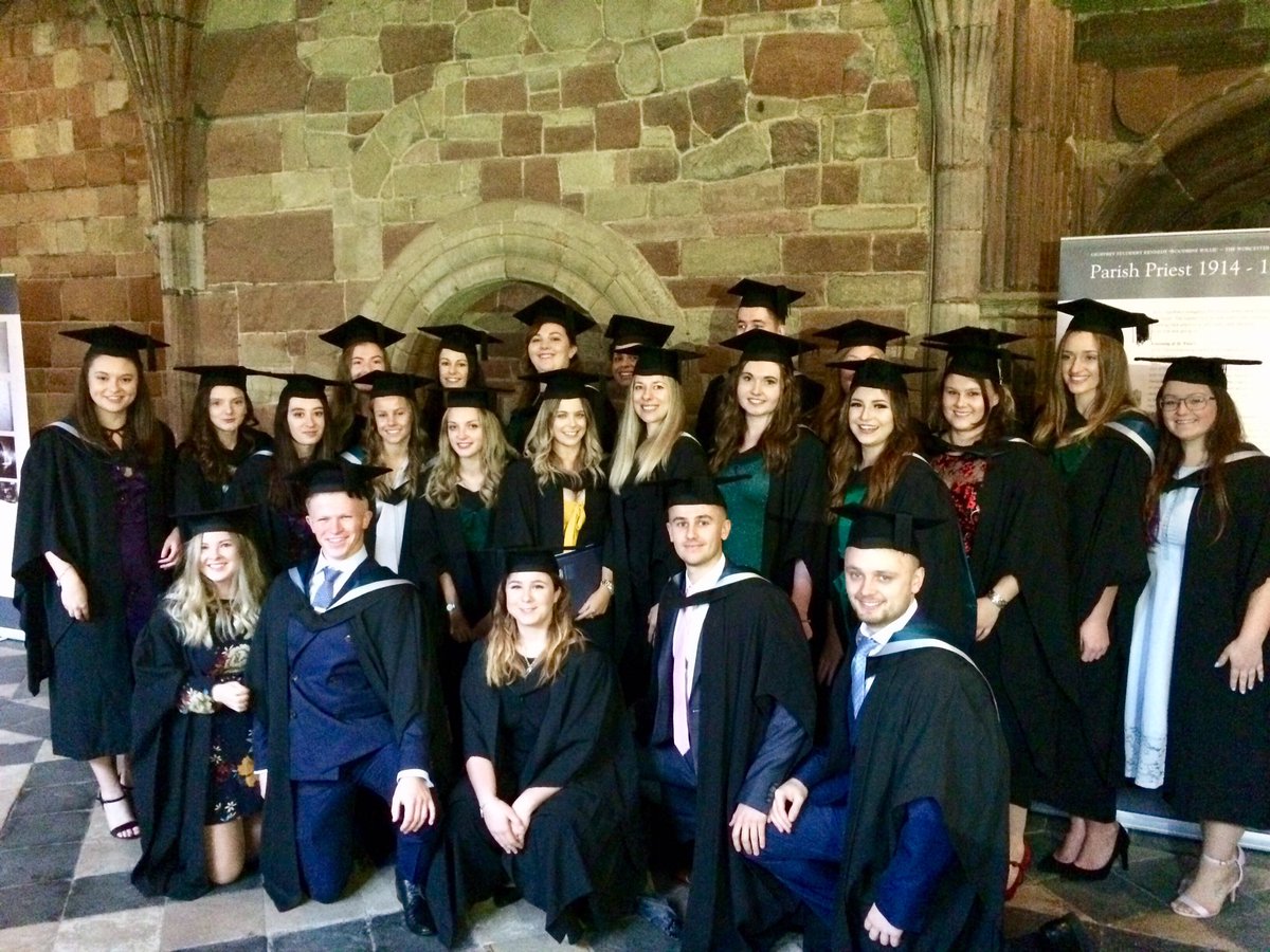 uworcphysio's tweet photo. Incredibly proud of all of our @uworcphysio and @UoW_OT students! All graduated and working as #physiotherapists and #occupationaltherapists https://t.co/ZFFMdWCFyD