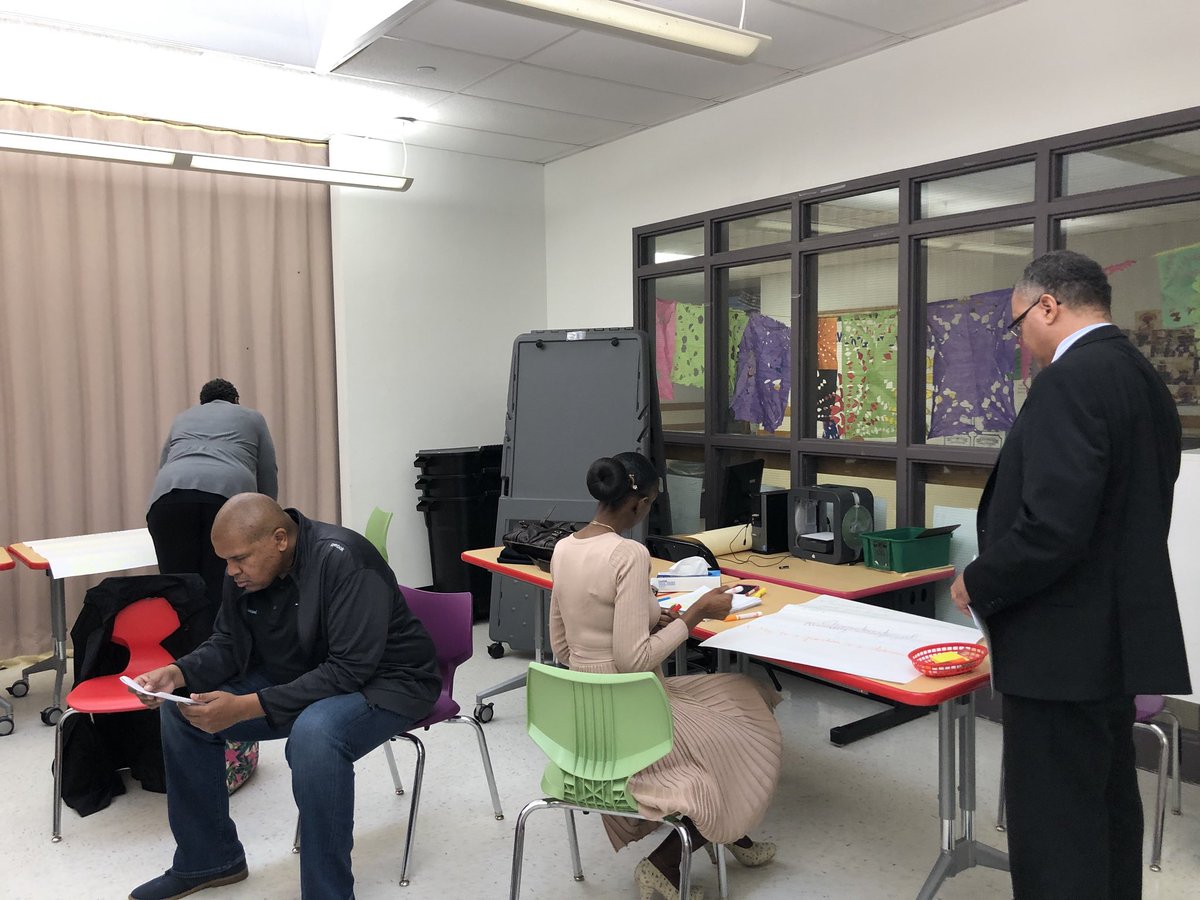 AlishaDelorenzo's tweet image. A pleasure spending my morning with @Asbury_ParkSD Elementary Administration breaking down key components of @responsiveclass to support teaching and learning with SEL in mind! #NextLevelAPSD