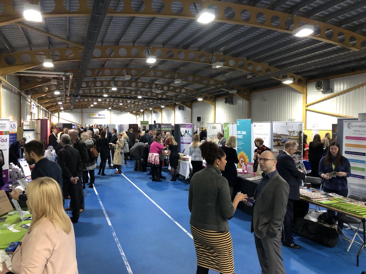 NicolaMKTG's tweet photo. A fantastic day @DeesideBizForum North Wales Business Exhibition. Special thanks to @pigycarlin for organising. Great to see some familiar faces and make new #connections. Many congratulations to Gavin @CobraLifeFMA for winning #DragonsDen! https://t.co/dXMJCENacC