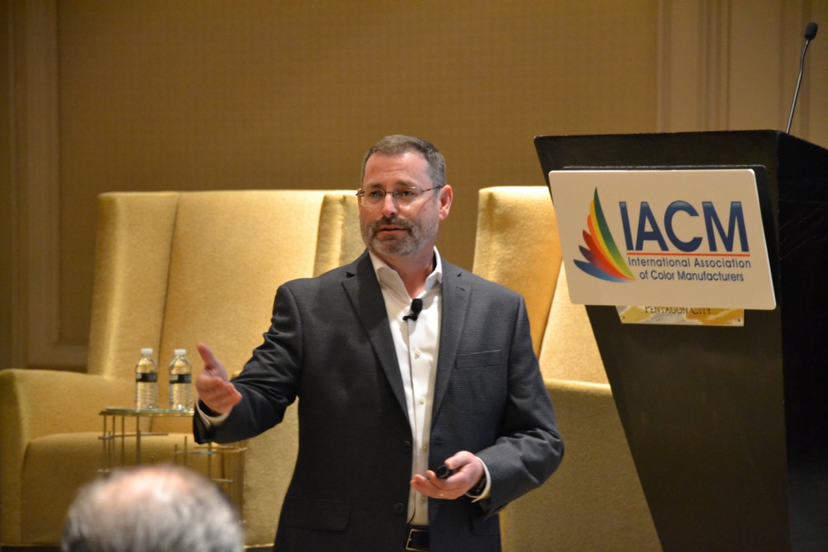 GlobalColorCon's tweet image. We were so happy to have Chris Savage of @EJGalloWinery speak on behalf of California Natural Color about the issues affecting sustainability! #GlobalColorCon18 #FutureColor