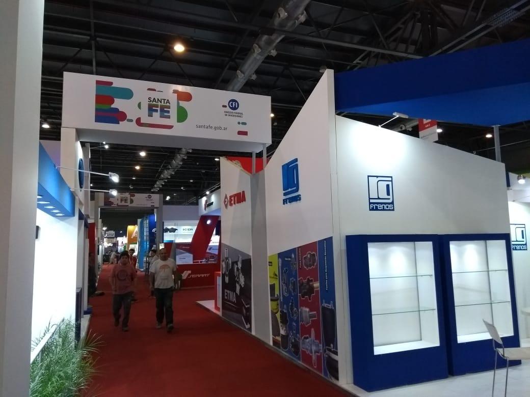 PAutomocion's tweet photo. 🗣Comienzan las rondas de negocios en la @AutomechanikaBA 🚘 Operadores de Chile, Colombia, Brasil, Ecuador, México y Estados Unidos se reunirán con 8 empresas santafesinas en la 10° edición de la #AutomechanikaBsAs en @LaRural_BsAs @SantaFeGlobal https://t.co/uav83IbNva