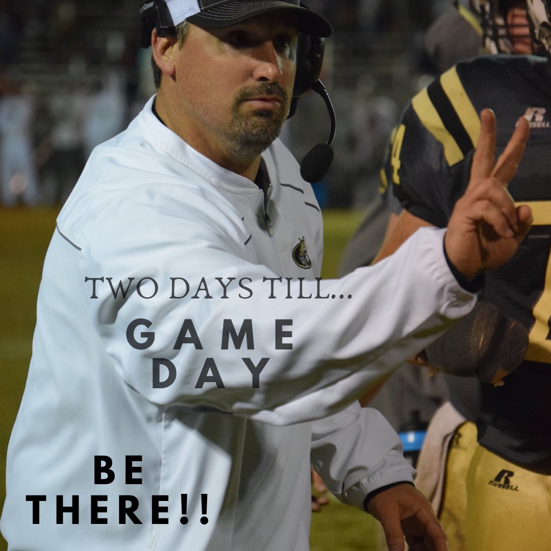 cheer_beulah's tweet photo. Two days till game day who’s hyped and readyyyy?!? We are https://t.co/jPd5lVQhsR