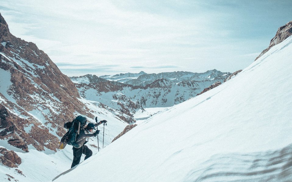 DenaliObserver's tweet image. Stars of the skiing world are flocking to a Cumbrian town this month (The Denali Observer) - denaliobserver.com/stars-of-the-s…