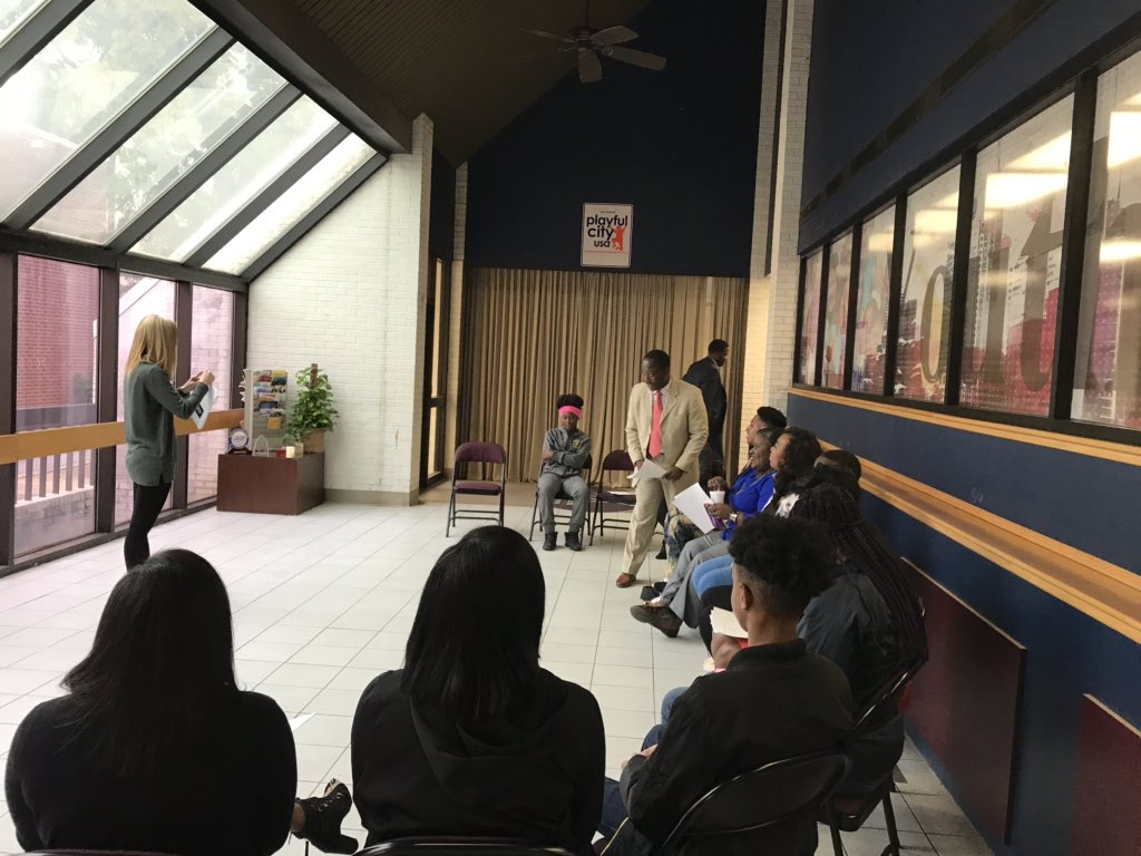 drmysavage's tweet photo. #Mentoring Connections Thanks to @BBBSBHM and @dys_bhm and @GEARUPBham #GEARUPWORKS https://t.co/3x5aICBfSs