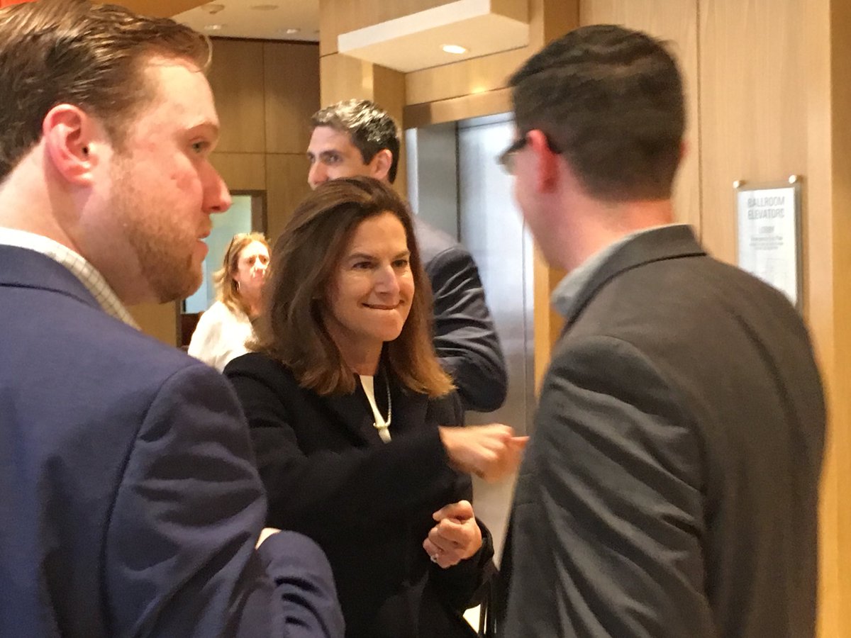 Arriving at the Hilton Hotel in Hartford, Susan Bysiewicz gives staff a fist bump celebrating her victory with Ned Lamont #ctpolitics