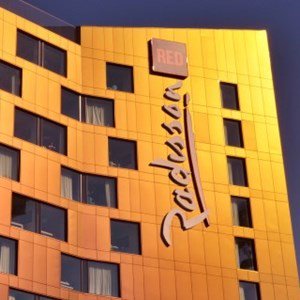 FraudFighterCo's tweet photo. Radisson Hotel Group Spills Customer Data via @infosecuritymag https://t.co/5vMTHIFCRJ https://t.co/9PpI2Z0DHQ