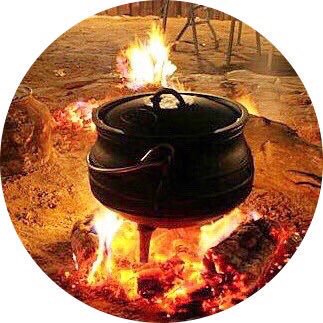 kofi_town's tweet photo. The #Blackpot is already on 🔥🔥🔥🔥🔥🔥fire #TaxiDriverShow #BlackPot @Blakkrasta @odei_rasta @zylofon1021fm @AhiaSey @Duvasty1 @BAfibi @silaskofi1 @RasTutuffalo @KuchokoRev @Teejay63 @EmpresObaa1 @nat_ebube @Selikemcephas1 @ClementPlasma @KuchokoRev @empressSafy https://t.co/qCAfxDZmFX