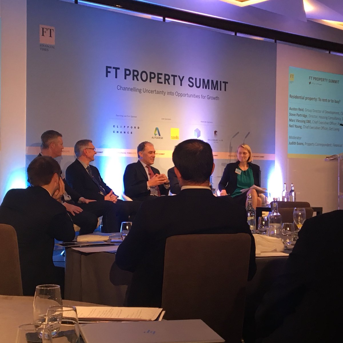 marcvlessing's tweet photo. Help to Buy is not the long term solution to the housing crisis but it is at least helping some #firsttimebuyers to access homeownership that otherwise would be unable to do so (c50% @Pocket_Living buyers, often with lower salaries and deposits, use Help to Buy) #FTProperty https://t.co/rZkDaRVxjZ