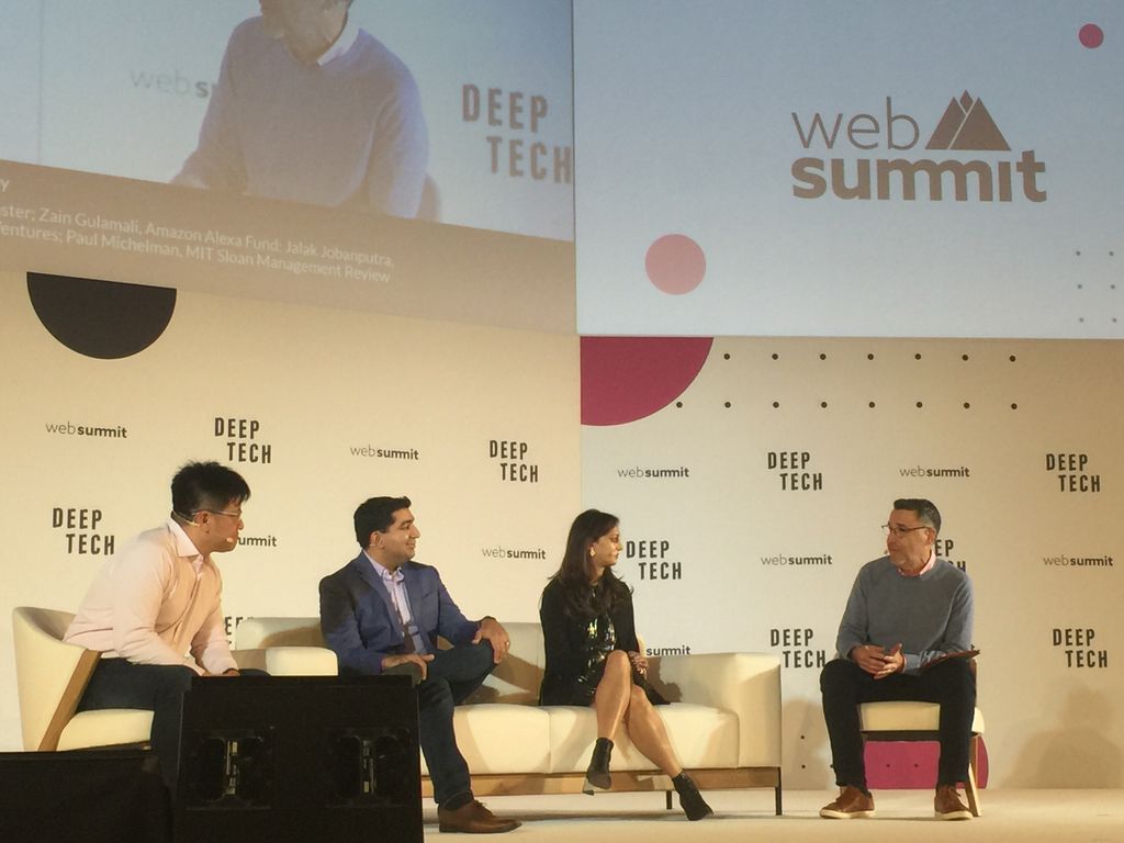 Alabaster_Glb's tweet photo. Alabaster at @WebSummit #Deeptech Panel w/ @sonnyvu https://t.co/qL2X3vuvhR
