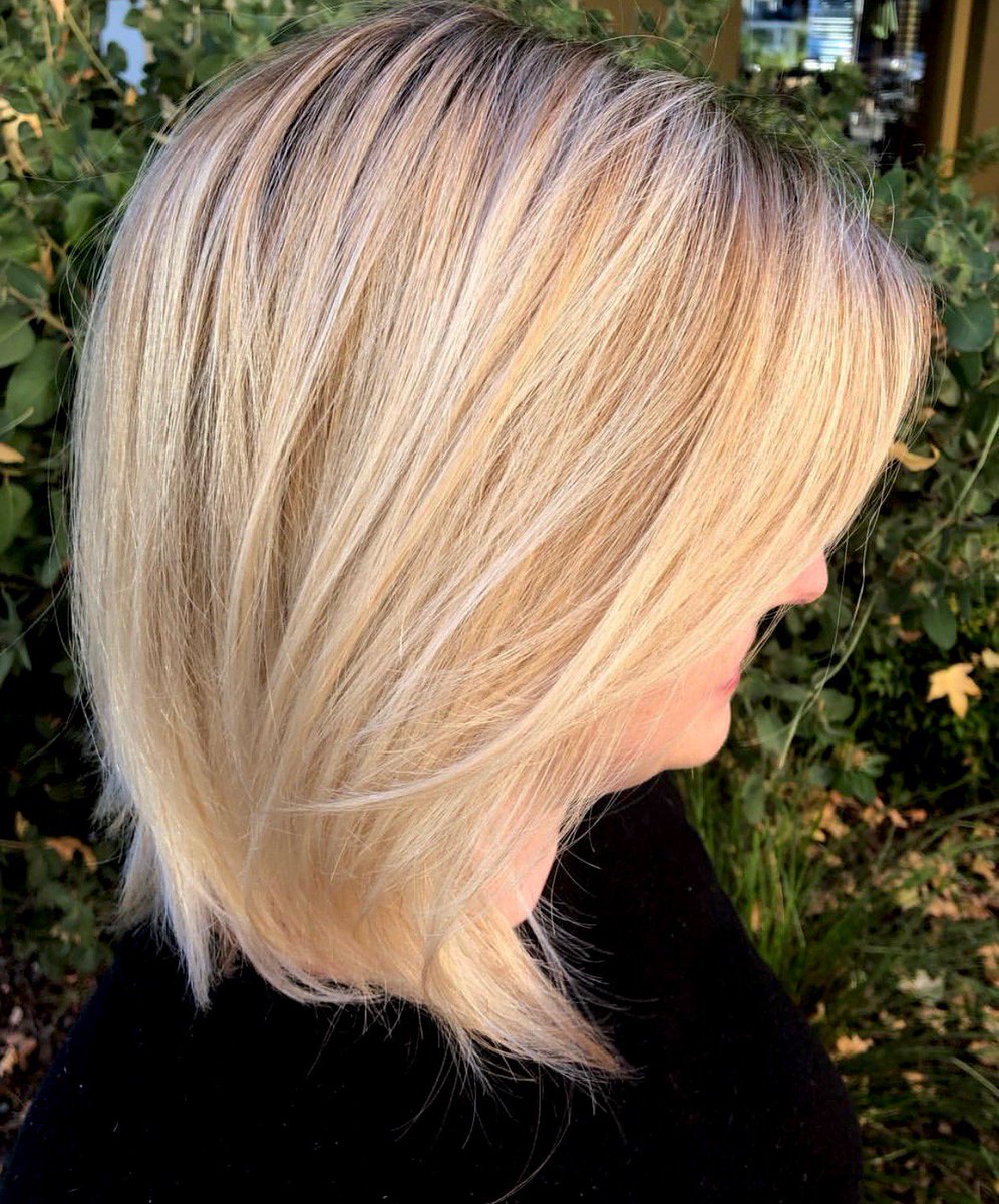 paulmitchellEB's tweet image. @ashhaircuts used perfectly placed babylights and a shadow root to give her guest this stunning blonde!
.
.
#pmtseastbay #babylights #shadowroot #fallblonde #fallhair #cosmetology #cosmetologyschool