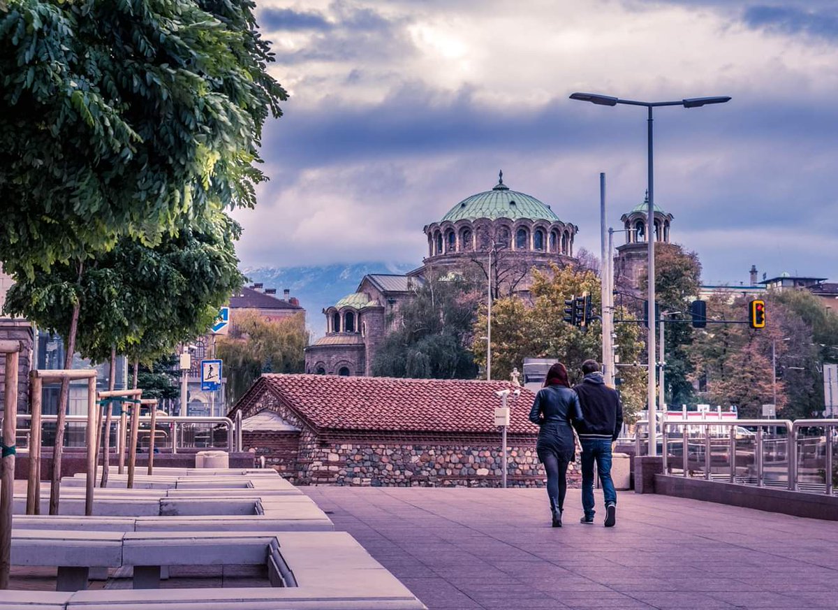 SofiaMoments's tweet photo. ΠΠ°Π΅Π΄Π½ΠΎ ΠΈΠ· Π³ΡΠ°Π΄Π° #ΡΠΎΡΠΈΡ
#Sofia #ΠΡΠ»Π³Π°ΡΠΈΡ #ΡΠΎΡΠΈΠΉΡΠΊΠΈΠΌΠΎΠΌΠ΅Π½ΡΠΈ #bulgariatravel #Bulgaria #sofiamoments #Π³ΡΠ°Π΄ #sofiaarchitecture #sofiatourism #citydawn #city #cityscape #citylife #citymoments #cityview #architecture #cityphotography #sofiacity #citystreets #sofiastreets https://t.co/bGRyG0Nw1P