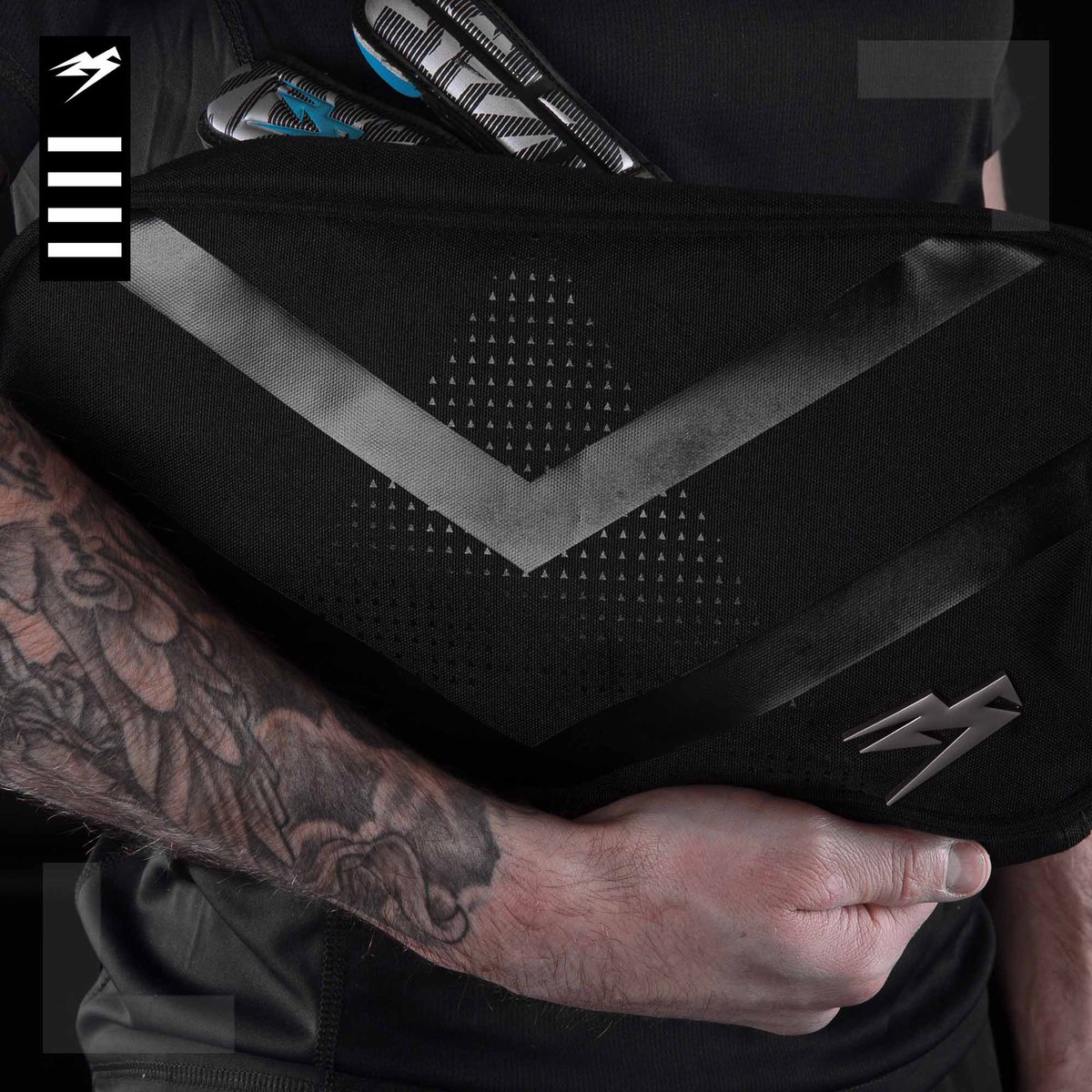 Competition | Accessory Launch | to Win KeepAER Case Glove Bag | RT &amp; Follow &amp; Comment a #MyGlovesTravelInStyle