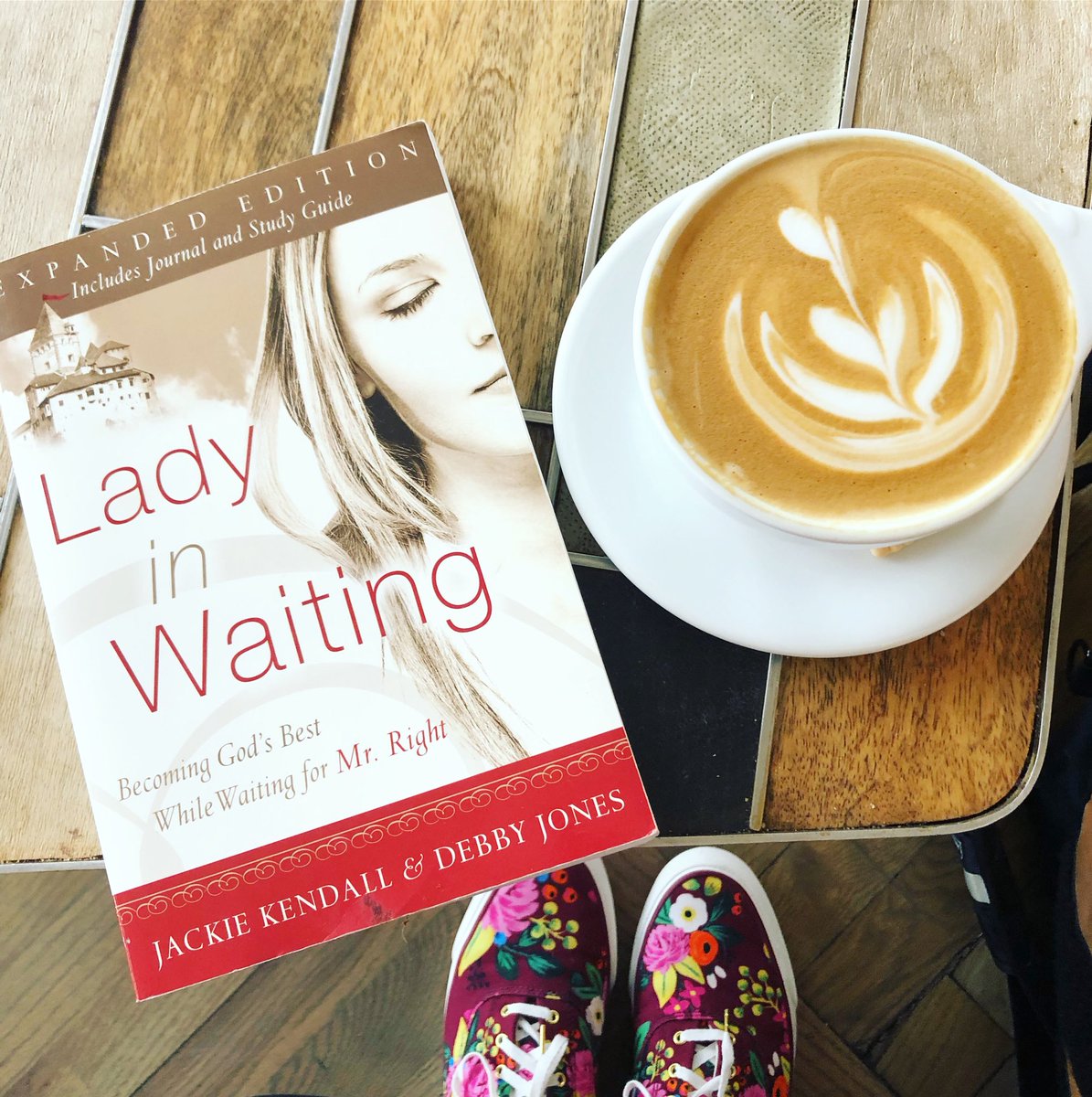 holyblackedout's tweet image. Curling up with a classic on this gray day ❤️🌥🙌 #blessed #purityculture #morningdevo #sarcasm #exvangelical #faithfullylgbt