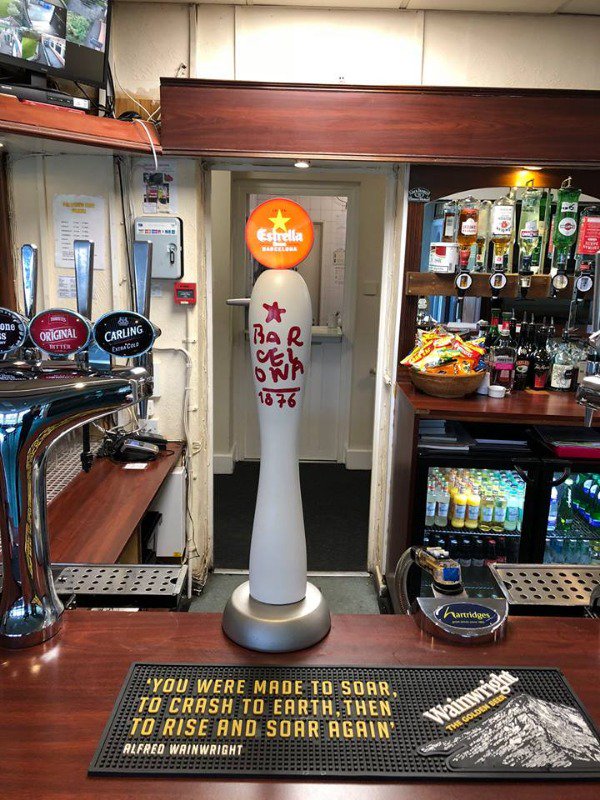 HeatonMoorGC's tweet photo. A big night of footie tonight at the club with both City & United playing.
Kick off 8pm...... a good night to come along, enjoy the banter and sample the Estrella !
ALL WELCOME at #HMGC https://t.co/3Wdns9bURm