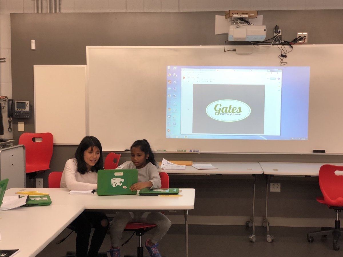 AskupArtEd's tweet photo. Gates and Center designing logos at the Innovation Center. Proud to put the “A” in STEAM. #mychoicemayfield #artandinnovation https://t.co/Gf47Wyhkyj
