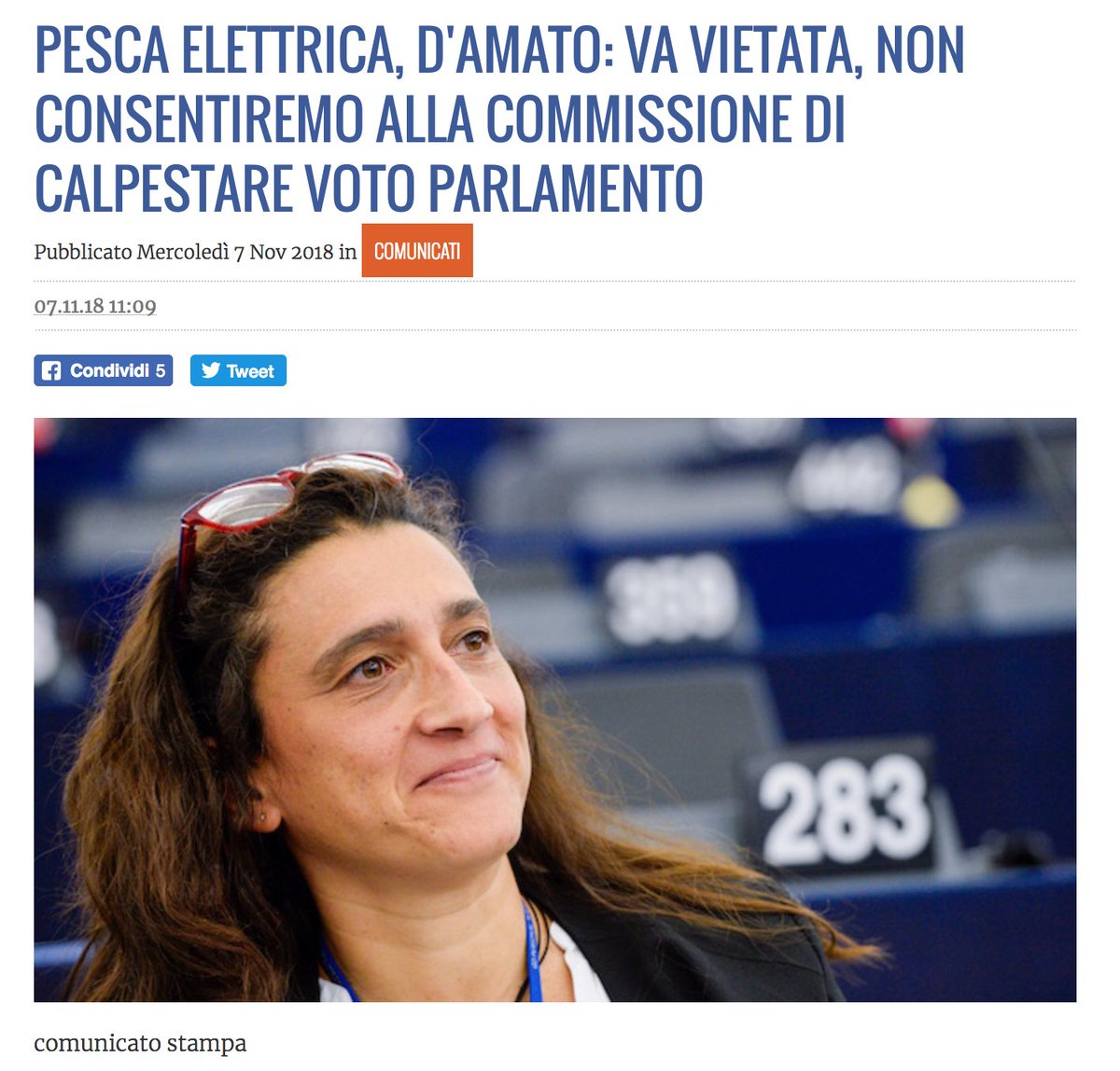 Bloom_FR's tweet photo. Grazie @rosadamato634 per il suo sostegno e per fare conoscere il nuovo scandalo finanziario che abbiamo rivelato sulla #PescaElettrica. In questo momento a rischio, i cittadini contano su di lei per abolirla definitivamente in Europa. https://t.co/SneJHjIiUX  via @M5S_Europa https://t.co/43FH6iYF6G