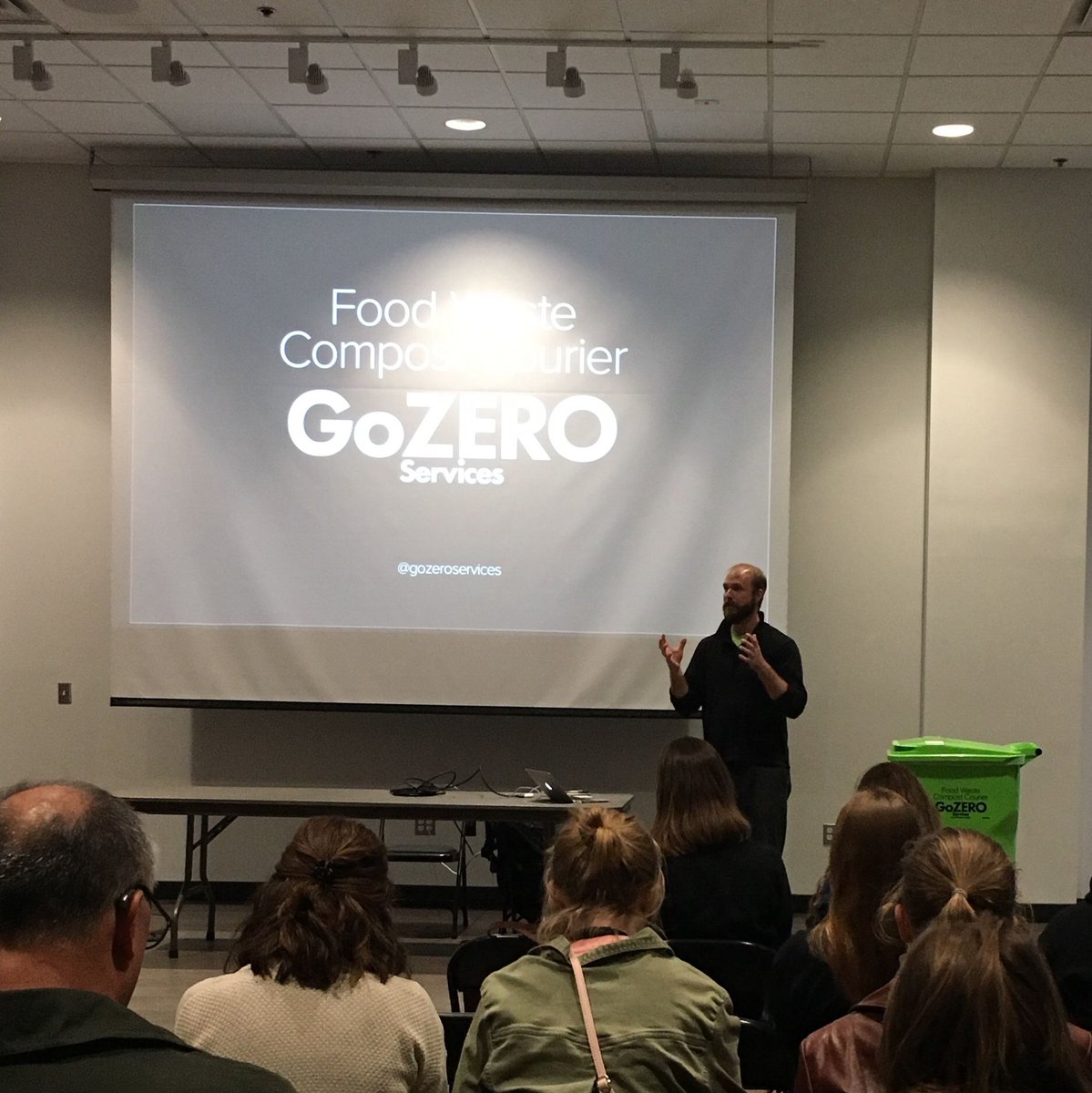 GoZeroServices's tweet photo. #Ecstatic for the opportunity to share with #students &amp; #teachers at today’s #TeenEcoSummit at the @ColumbusZoo! Good luck with your pitches. Message if we can help supercharge your project with #foodwaste #composting 👍♻️🍎💚🌎🌼 https://t.co/15hE2qKA9y